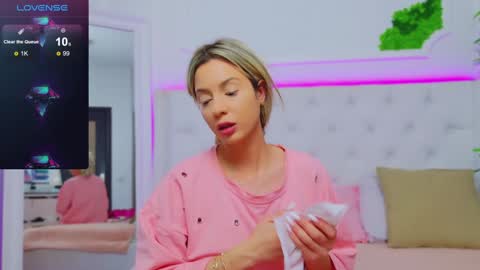 Arianna online show from January 13, 1:17 pm