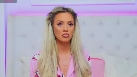 Arianna online show from January 27, 7:13 pm