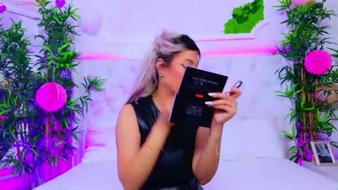 Arianna online show from September 22, 12:29 pm