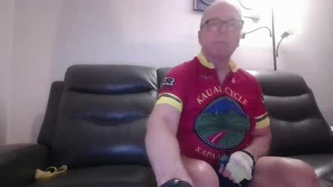 tacrunner66_ online show from February 17, 2:48 pm