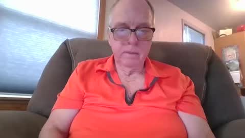 tacrunner66_ online show from February 21, 12:27 am