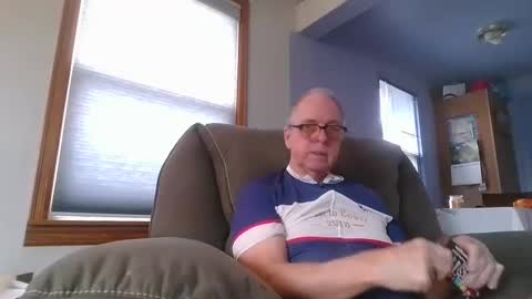 tacrunner66_ online show from February 21, 6:37 pm