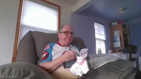 tacrunner66_ online show from March 12, 8:41 pm