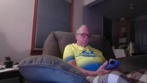 tacrunner66_ online show from November 16, 5:46 am