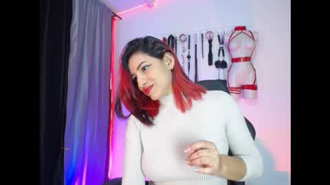 Tafita  online show from September 26, 7:40 pm