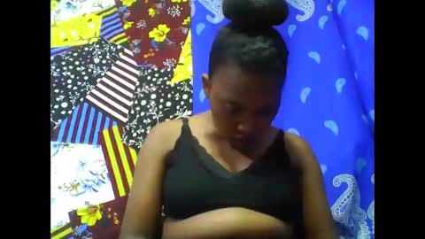 tahiriniah online show from November 3, 6:36 am