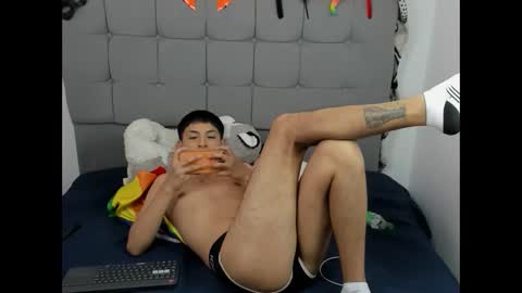 Snapshot of tailor_hot1 chatting on September 11, 6:08 pm tailor online show from September 11, 6:08 pm