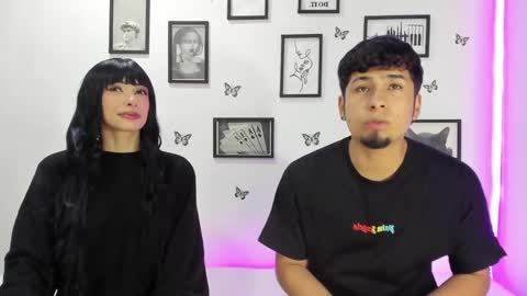 Snapshot of tainy_n_harley chatting on January 5, 3:43 am Liam and Juli online show from January 5, 3:43 am