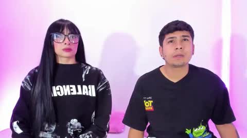 Snapshot of tainy_n_harley chatting on October 4, 4:10 am Liam and Juli online show from October 4, 4:10 am