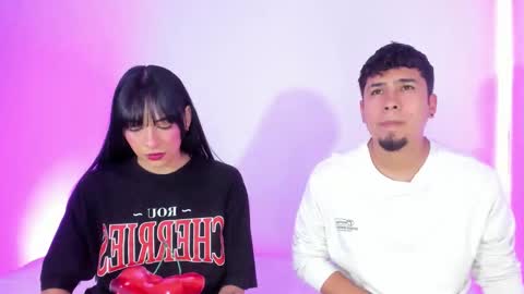 Snapshot of tainy_n_harley chatting on November 28, 4:59 am Liam and Juli online show from November 28, 4:59 am