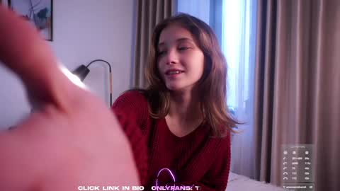 Mia online show from October 22, 1:39 am