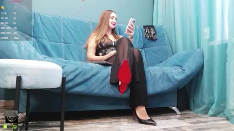 Snapshot of take_your_soul_ chatting on September 17, 12:40 pm Miss Ati online show from September 17, 12:40 pm