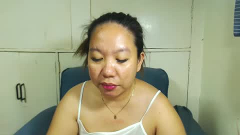 anne online show from January 14, 12:00 am