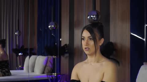 Snapshot of talia_lure chatting on November 5, 7:52 am TaliaLure online show from November 5, 7:52 am