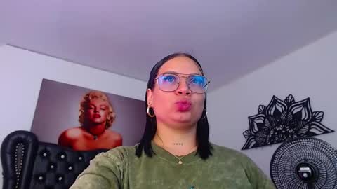 taliana36 online show from March 5, 1:06 pm
