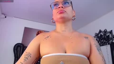 taliana36 online show from October 18, 12:06 pm