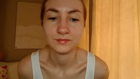  Kira  online show from March 6, 8:30 am