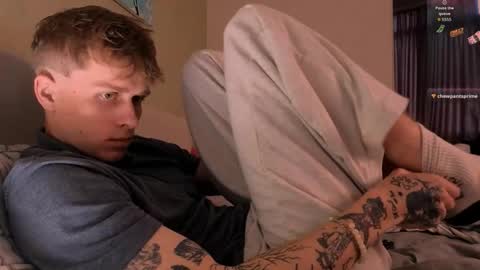 Snapshot of talkinghead7 chatting on October 3, 10:01 am Colin online show from October 3, 10:01 am