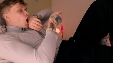 Snapshot of talkinghead7 chatting on October 15, 8:31 pm Colin online show from October 15, 8:31 pm