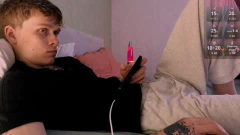 Snapshot of talkinghead7 chatting on November 1, 2:57 am Colin online show from November 1, 2:57 am