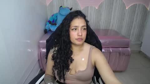 Snapshot of tamara_brown_t chatting on November 19, 2:33 am Tamara online show from November 19, 2:33 am