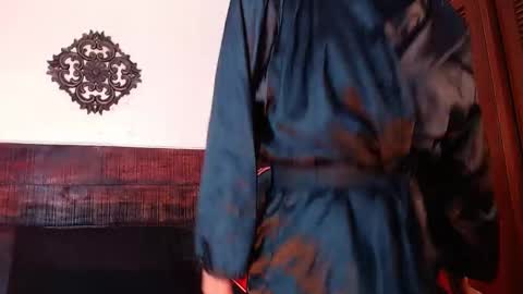    online show from December 31, 8:34 pm