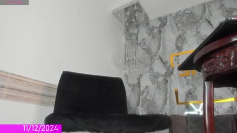  T A M A R A  online show from December 11, 7:31 am