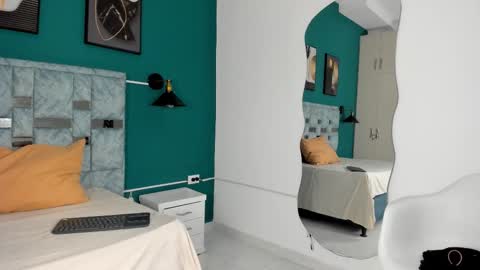 tamaraa online show from November 14, 2:27 pm