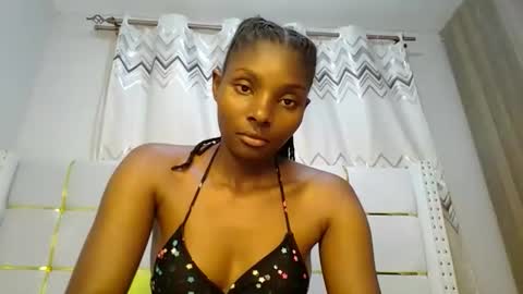 Snapshot of tamia538235 chatting on March 2, 2:51 am tamia online show from March 2, 2:51 am