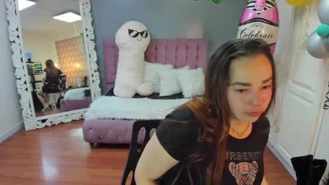 Tammara  online show from October 1, 3:01 am