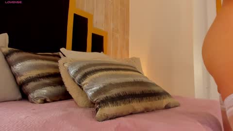 Tamy online show from January 10, 1:53 am