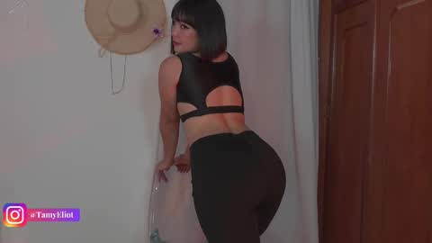 Tamy online show from November 27, 2:02 am