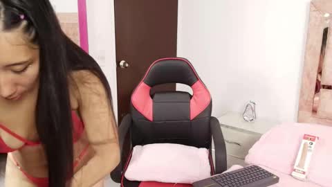 Snapshot of tamymoon chatting on November 12, 3:34 pm Tammy online show from November 12, 3:34 pm