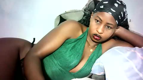 Snapshot of tanasha_20 chatting on October 15, 10:26 am tanasha_20 online show from October 15, 10:26 am