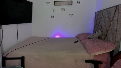 Snapshot of tania_rendon1 chatting on November 26, 12:17 pm Tania online show from November 26, 12:17 pm