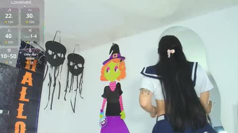 Tania online show from October 31, 10:05 am