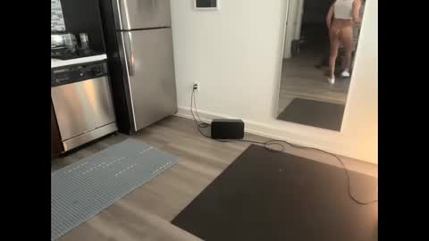 Snapshot of taranyc chatting on March 7, 4:33 pm taranyc online show from March 7, 4:33 pm