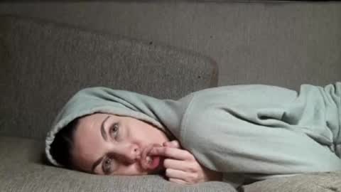 T  J   online show from December 2, 9:56 am