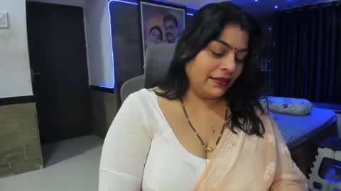 Snapshot of tarivishu23 chatting on December 4, 1:58 am tarivishu23 online show from December 4, 1:58 am