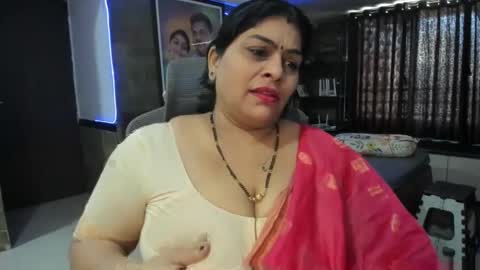 Snapshot of tarivishu23 chatting on December 10, 4:45 am tarivishu23 online show from December 10, 4:45 am