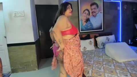 Snapshot of tarivishu23 chatting on January 2, 4:41 am tarivishu23 online show from January 2, 4:41 am