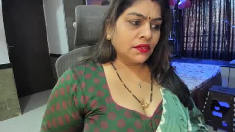 Snapshot of tarivishu23 chatting on February 19, 4:34 am tarivishu23 online show from February 19, 4:34 am