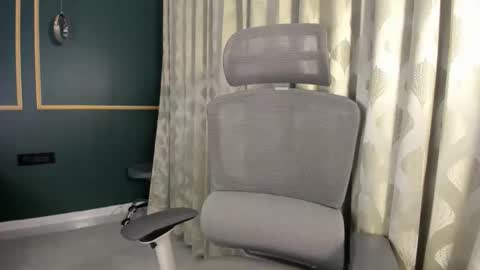 Snapshot of tarivishu23 chatting on December 1, 1:10 am tarivishu23 online show from December 1, 1:10 am