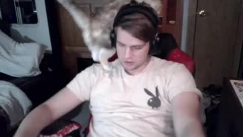 tarus333 online show from November 25, 5:18 am