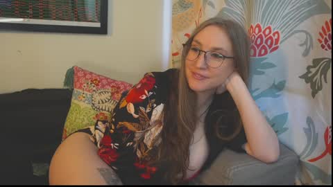 Vivian  Clark online show from October 10, 1:43 pm