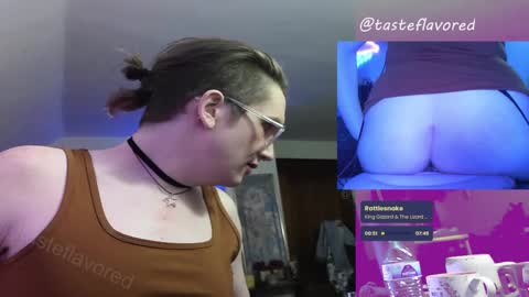 Snapshot of tasteflavored_femboy chatting on March 5, 6:54 am Taste online show from March 5, 6:54 am
