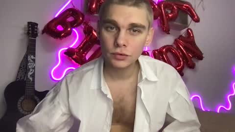 Snapshot of tasteithorny chatting on January 15, 10:35 pm tasteithorny online show from January 15, 10:35 pm