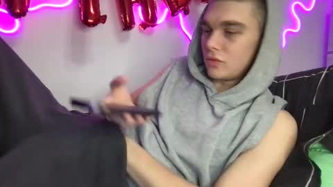 Snapshot of tasteithorny chatting on January 24, 4:16 am tasteithorny online show from January 24, 4:16 am