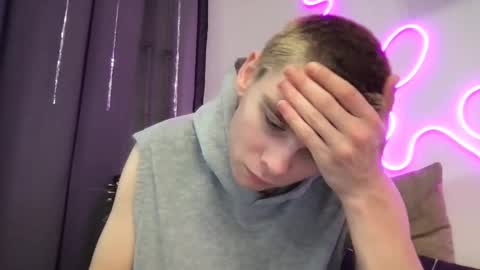 Snapshot of tasteithorny chatting on February 4, 10:10 am tasteithorny online show from February 4, 10:10 am