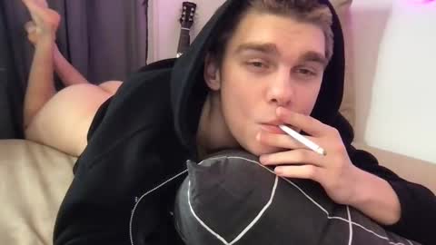 Snapshot of tasteithorny chatting on February 10, 7:47 am tasteithorny online show from February 10, 7:47 am